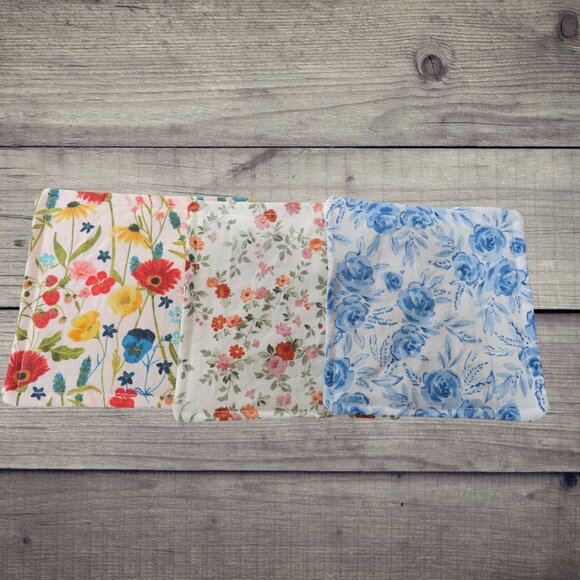 Jar Gripper, Handmade Jar Opener, Set of 3 Floral Fabric Lid Opener - Picture 1 of 6